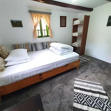 Tinutul Luanei Glamping Resort Bozioru Exterior photo