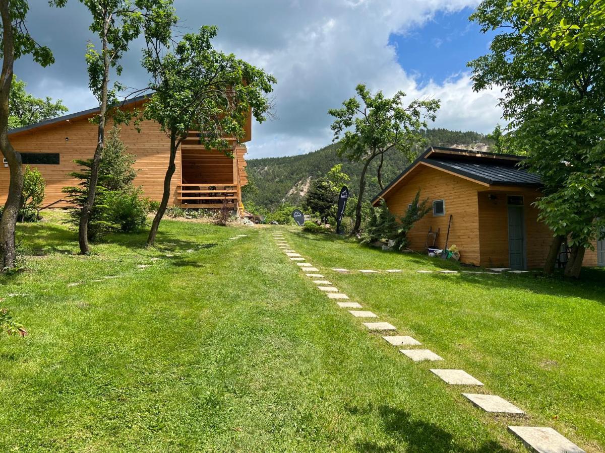 Campo de lujo Tinutul Luanei Glamping